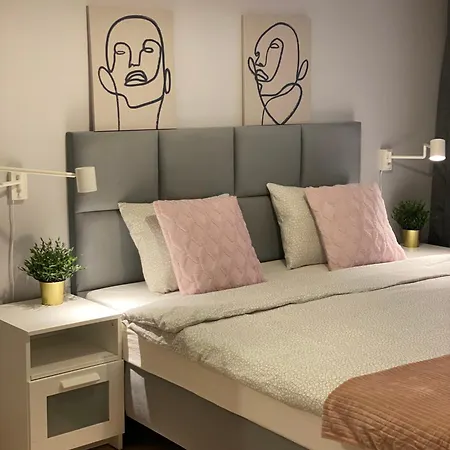 Good Time Dabrowskiego 58