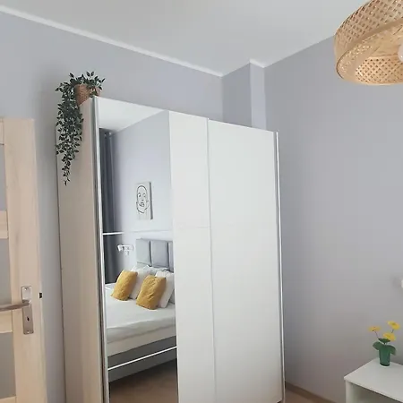 Good Time Dabrowskiego 58 * Poznań