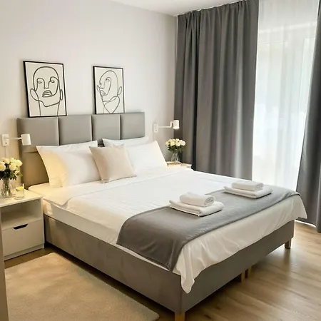 Good Time Dabrowskiego 58 * Poznan