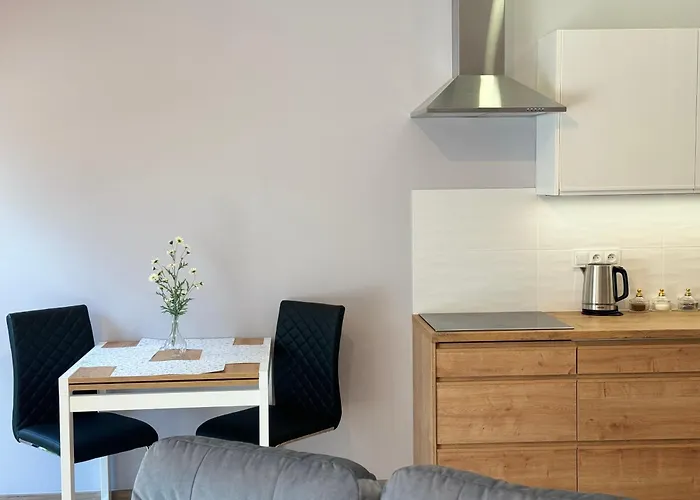 Good Time Dabrowskiego 58 * Poznan