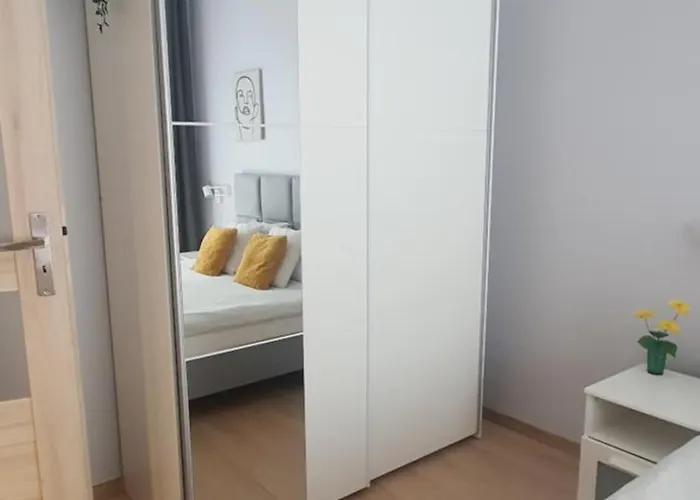 Good Time Dabrowskiego 58 *